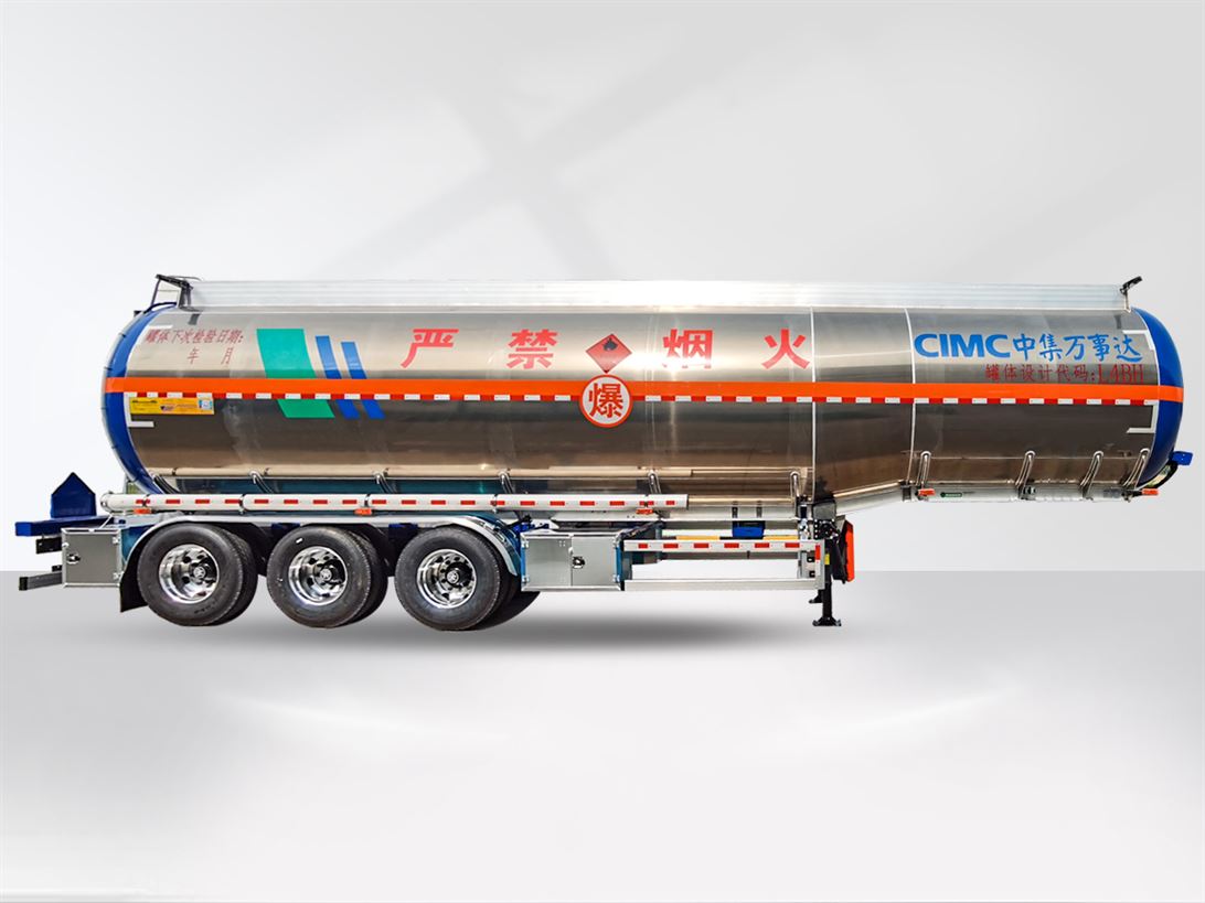万事达液罐车 SDW9407GRY